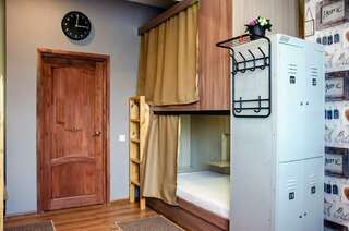 Гостиница  Loft Ptz Петрозаводск Кровать в общем 6-местном номере для мужчин и женщин-2